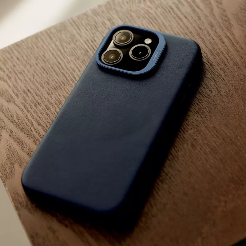 Decoded Δερμάτινη θήκη πλάτης για iPhone 16 Pro Max, Συμβατή με MagSafe, Navy