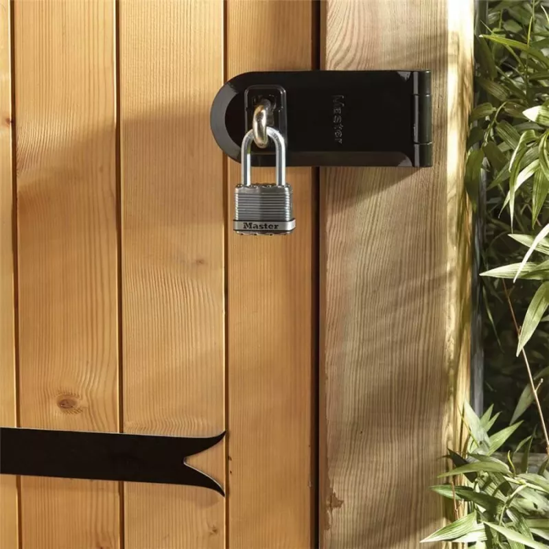 Master Lock Excell Λουκέτο από ελασματοποιημένο ατσάλι 52mm με βραχίονα 38mm (M5EURDLF)