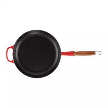 LE CREUSET Τηγάνι από χυτοσίδηρο με ξύλινη λαβή 28 cm κόκκινο