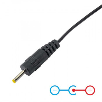 Akyga AK-DC-02 Καλώδιο τροφοδοσίας USB-A βύσμα αρσενικό σε DC 2,5 x 0,7 mm βύσμα αρσενικό, 0,8 m, μαύρο