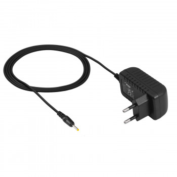 Akyga AK-TB-21 universal τροφοδοτικό 5 V / 2 A 10 W, DC 2,5 x 0,7 mm, 1,5 m, μαύρο