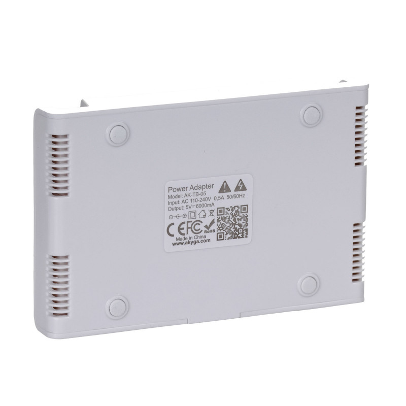 Akyga AK-TB-05 Καθολικό τροφοδοτικό 5.0V / 6.0A 30W 4x USB A 1.5m