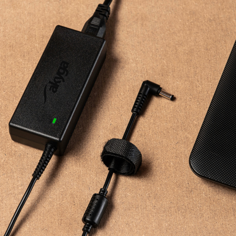 Akyga AK-ND-79 τροφοδοτικό notebook USB-C, 87 W, Power Delivery, 5-20,2 V / 2-4,3 A, 1,2 m