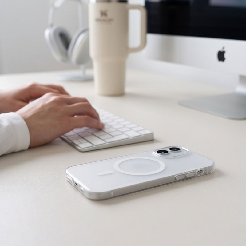 Tech-Protect MagZero MagSafe θήκη για Apple iPhone 17, ματ λευκή
