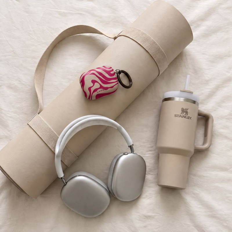 Θήκη Tech-Protect Lamano για Apple AirPods Pro 3 με καραμπίνερ, Flamingo Bloom (ροζ και μπεζ)