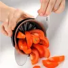GEFU Karaca χειροκίνητος κόφτης με κορδόνι 900 ml μαύρο