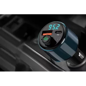 NAVITEL BHF05 MAX Πολυλειτουργικός FM-Transmitter, USB, Bluetooth