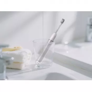 Oclean Ease Pro Silver Ηλεκτρική Οδοντόβουρτσα με Τεχνολογία Ήχου, 5 Λειτουργίες Πλυσίματος, Φόρτιση USB-C, IPX7 Αδιάβροχη, 180 Ημέρες Διάρκεια Μπαταρίας