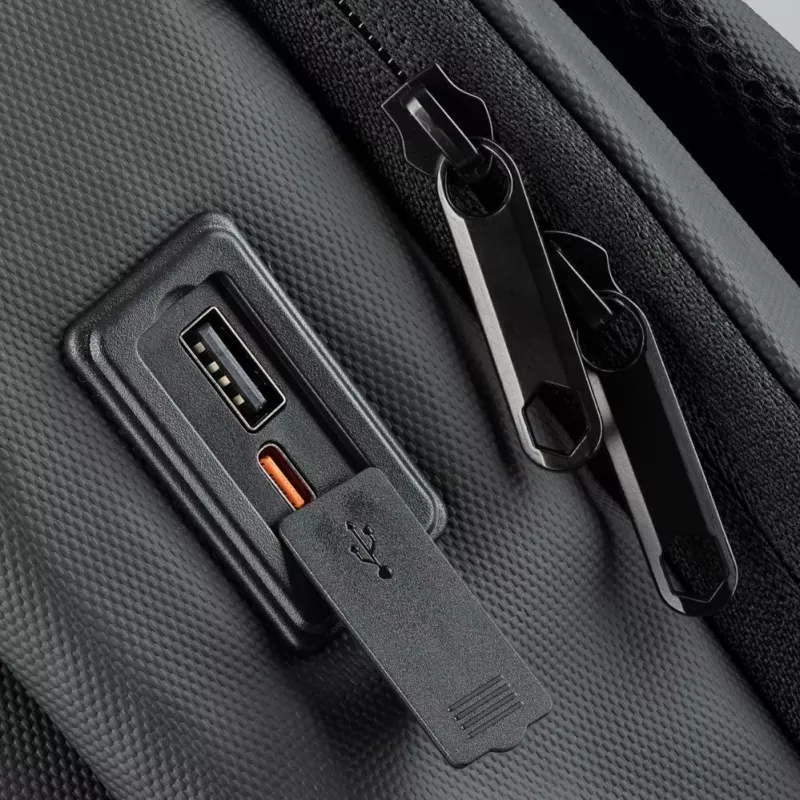 Σακίδιο πλάτης laptop QUALO Ultimate Line USB-C 15,6 μαύρο