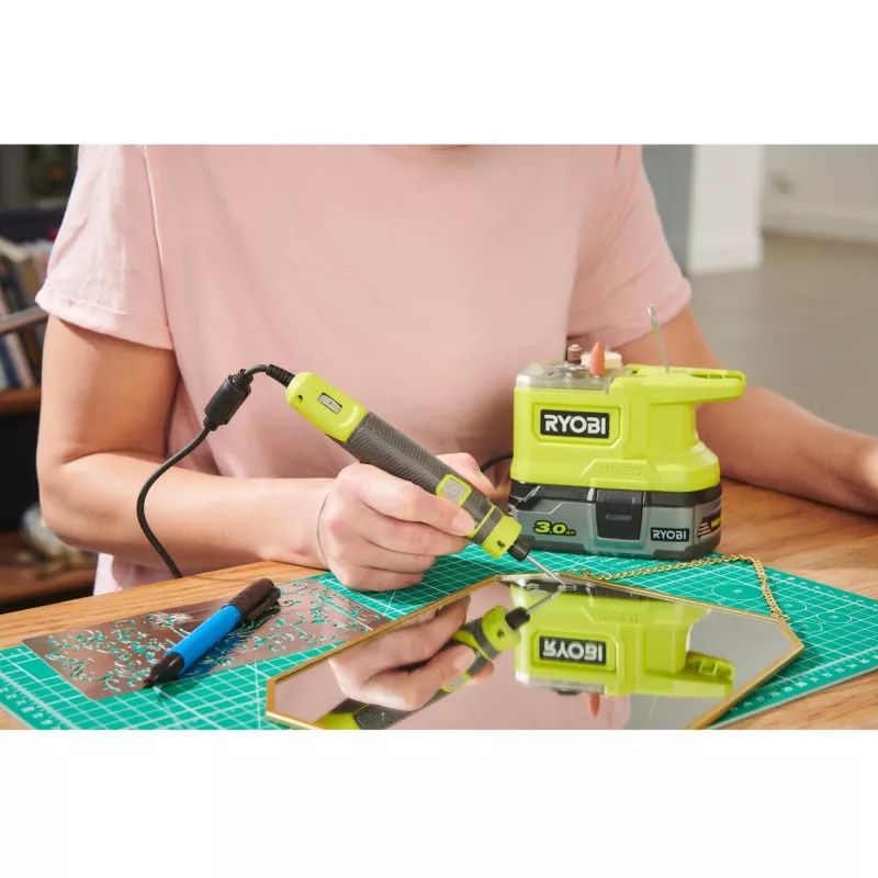RYOBI ONE+ 18V Επαναφορτιζόμενο πολυεργαλείο RRT18-0 με 15 εξαρτήματα